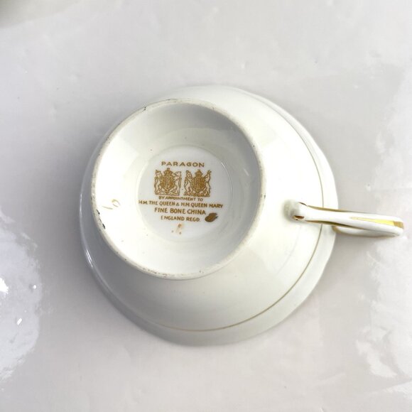 Paragon Teacup & Saucer Cobalt Navy Blue Gold Gilt Cabbage Rose Floral Bouquet - Picture 9 of 16